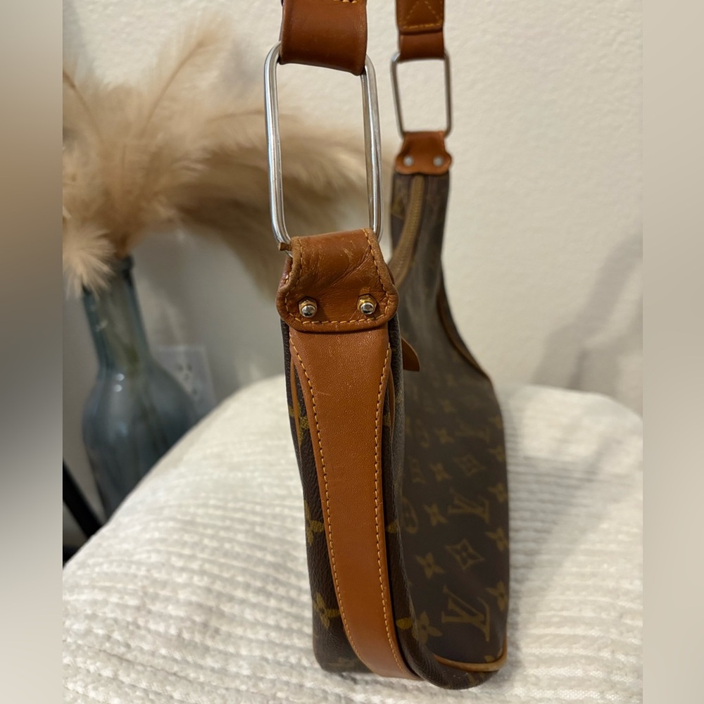 Louis Vuitton Vintage Brown Monogram Shoulder Bag - Picture 3 of 10